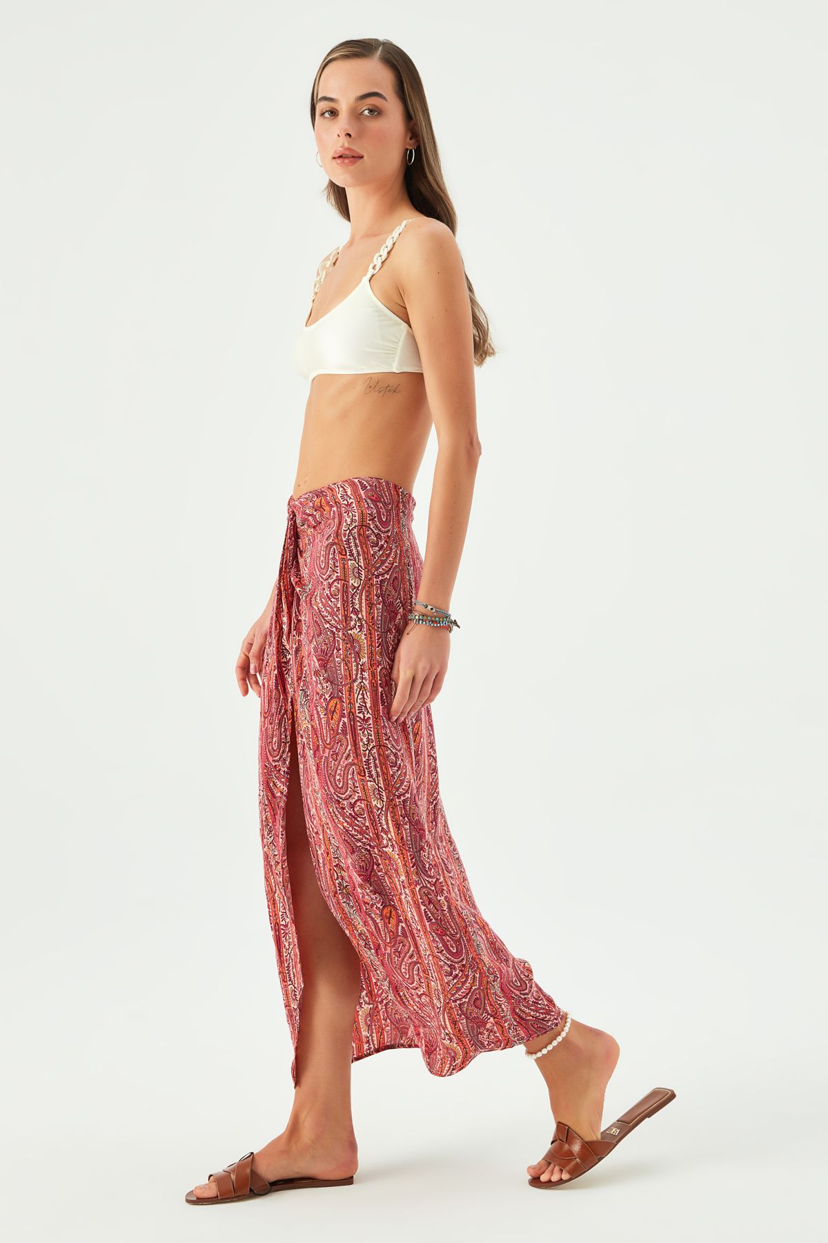 MAYA VEGAN SILK KNOTTED SKIRT RED