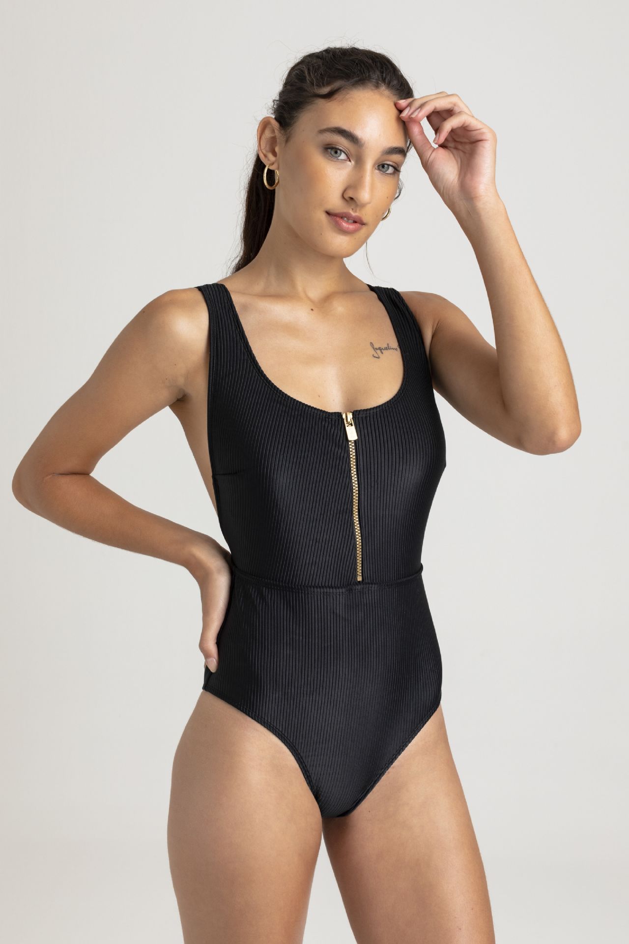 ZIP DETAILED ONE PIECE BLACK